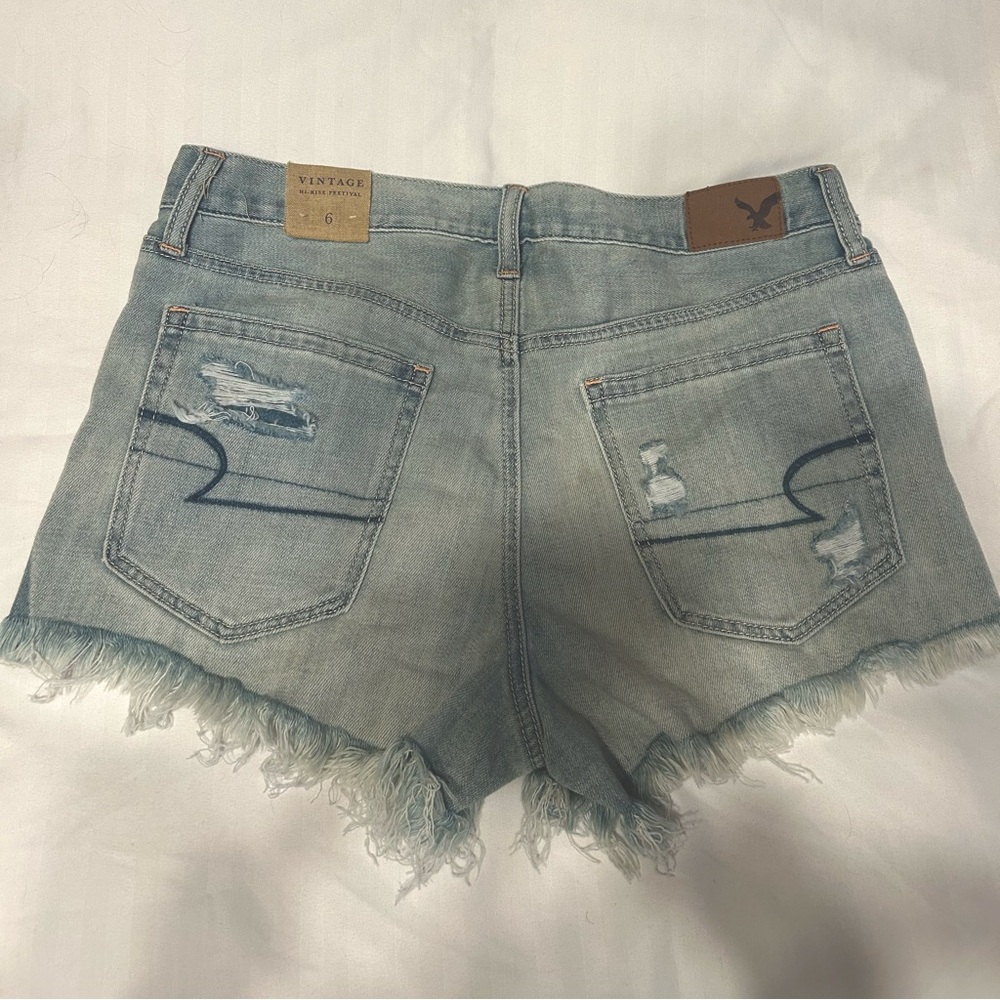American eagle vintage high rise festival jean shorts size 6 NWT